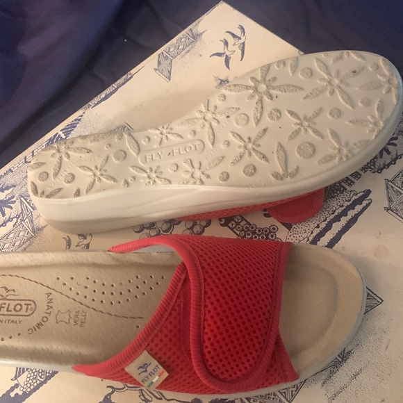 Adjustable comfort platform  sandals made in Italy - Picture 2 of 3